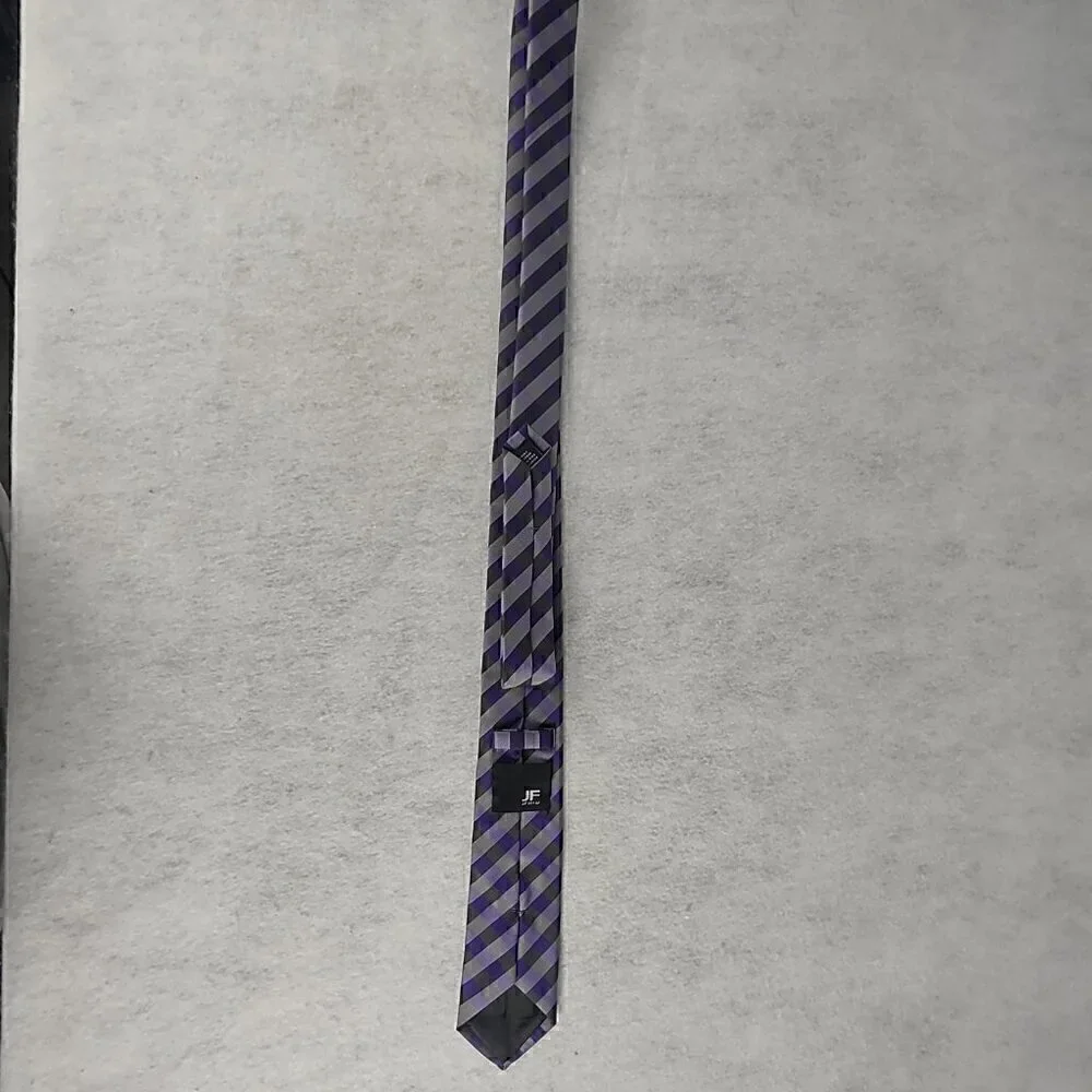 JF J. Ferrar Men's Purple, Gray, Dark Gray Striped 100% Polyester Men’ Neck Tie - Picture 7 of 12